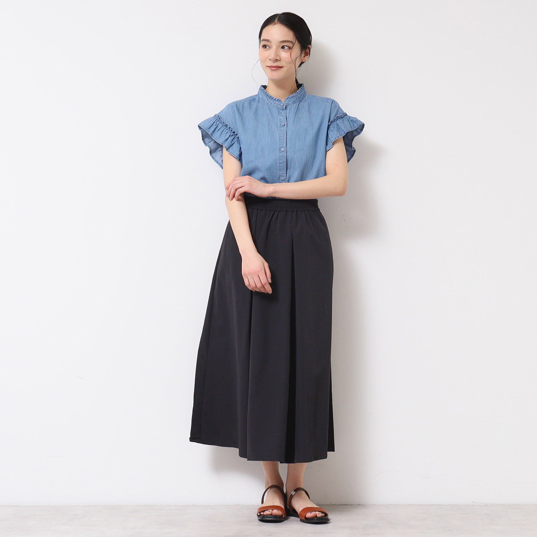 Dessin「【洗える】ギャザーフリル綿麻デニムブラウス」|シャツ・ブラウス|