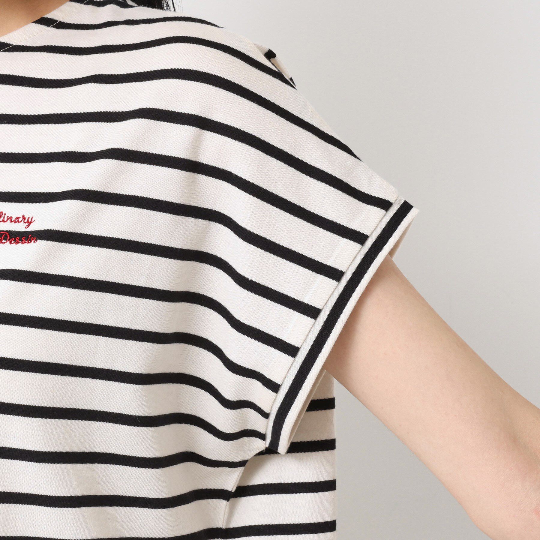 Dessin「【洗える】フレンチスリーブロゴ入りTシャツ」|Tシャツ・カットソー|