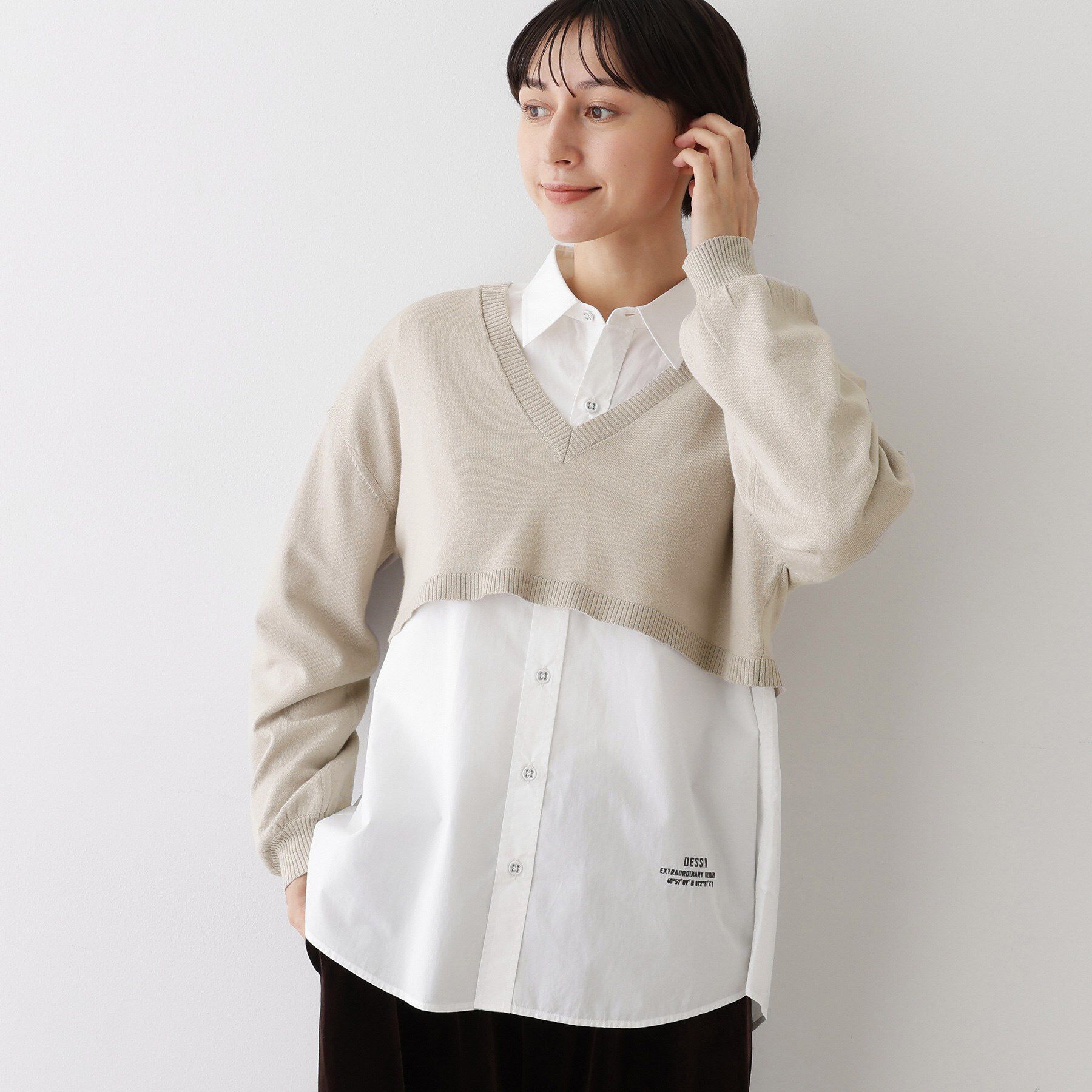 Dessin「【2点セット/3WAY/洗える】ノースリーブインナー付きVネックショート丈ニット」|ニット・セーター|