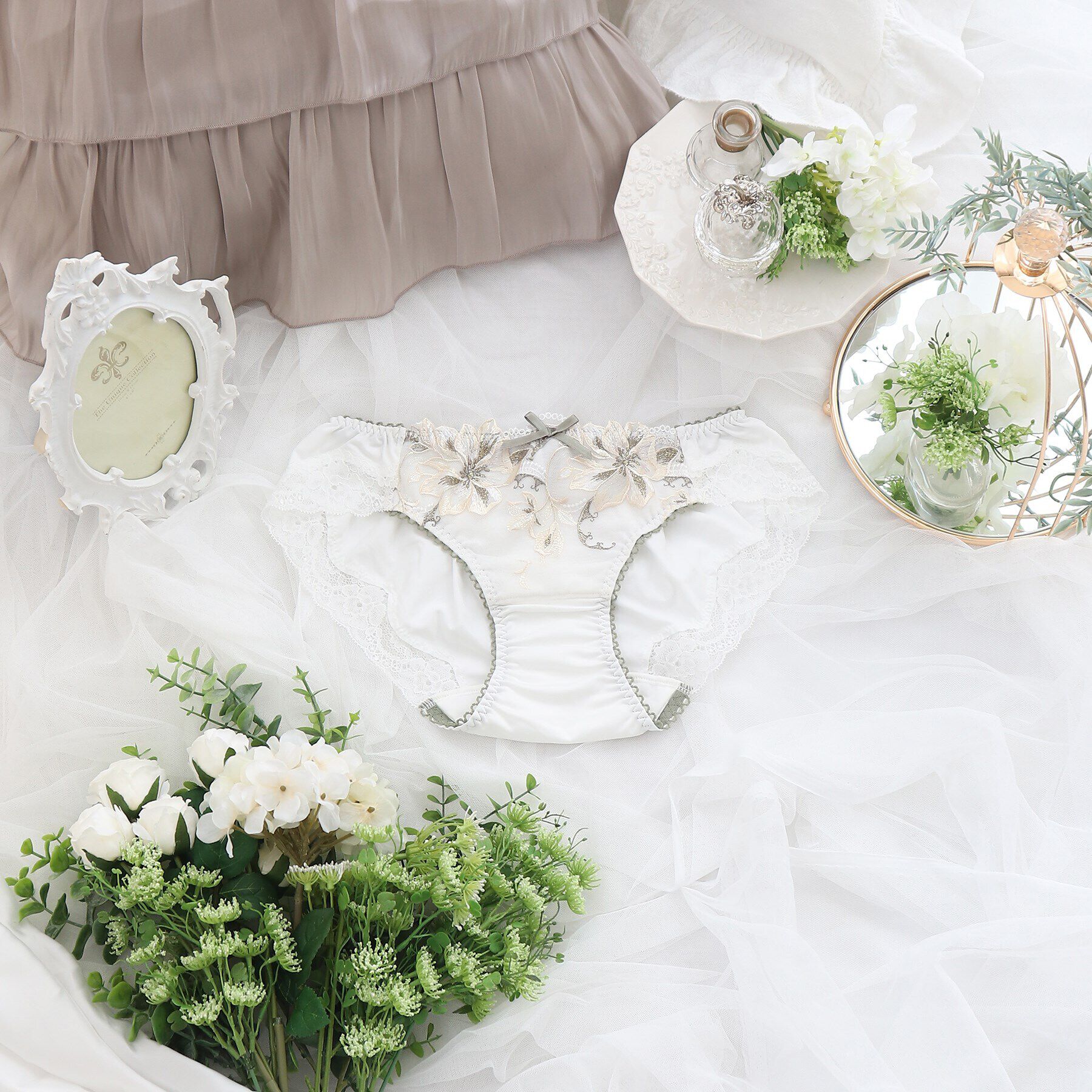 Risa Magli「フュシア サニタリーショーツ」|インナー|アイボリー(004)