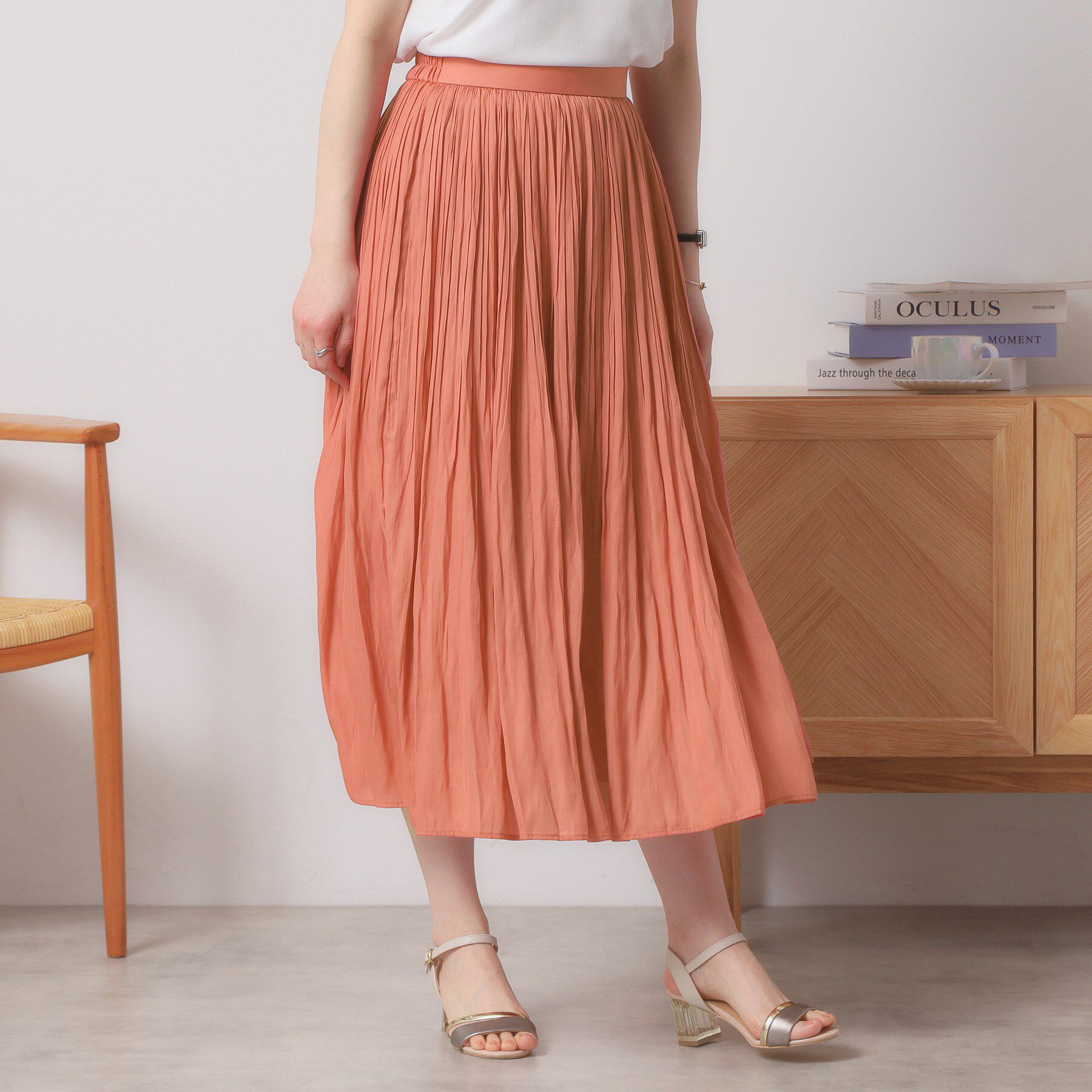 ITS&rsquo;DEMO「【手洗い可／ウエストゴム】サテンプリーツスカート」|スカート|