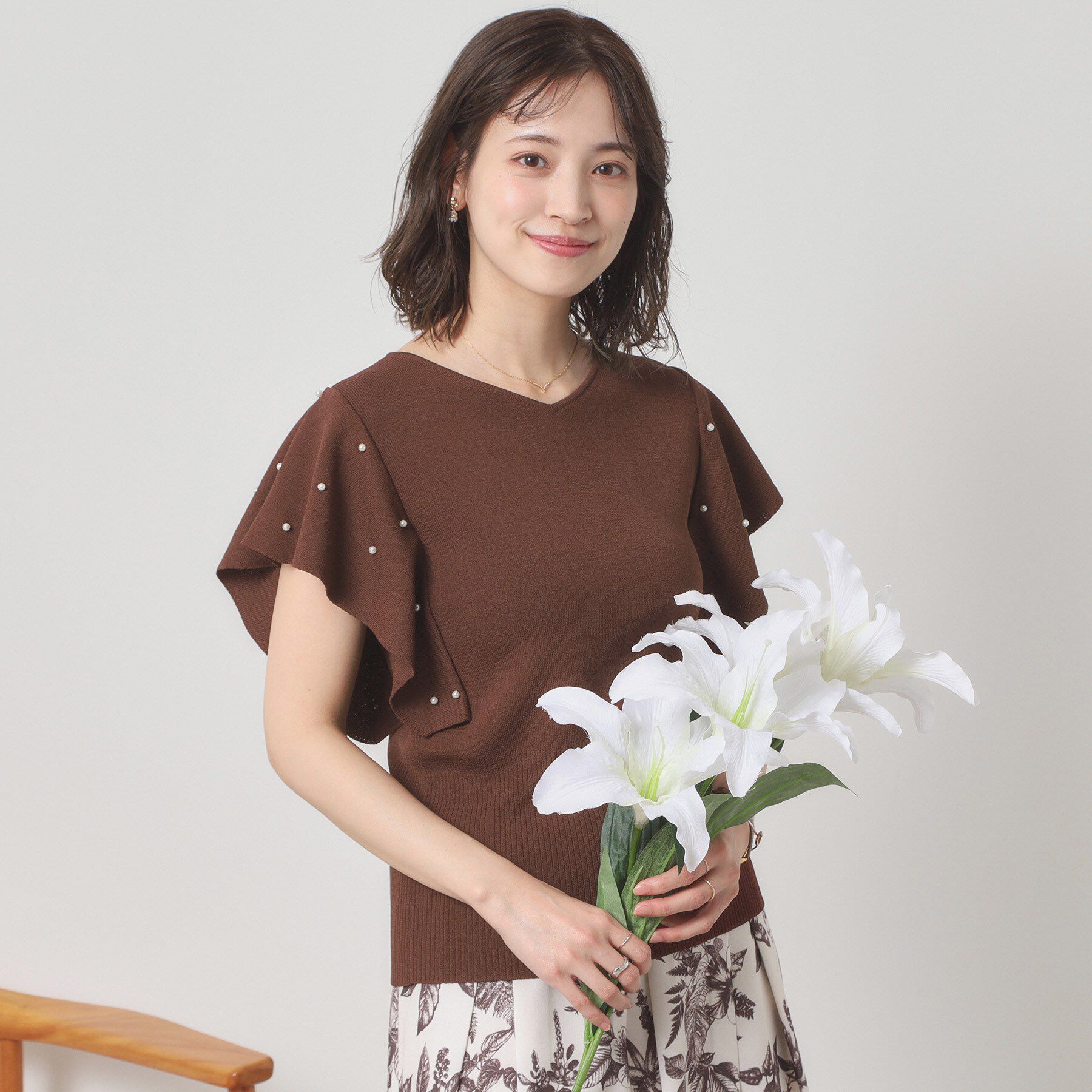 ITS&rsquo;DEMO「【さらりタッチ／手洗い可】パール調フレア袖ニット」|ニット・セーター|ブラウン(043)