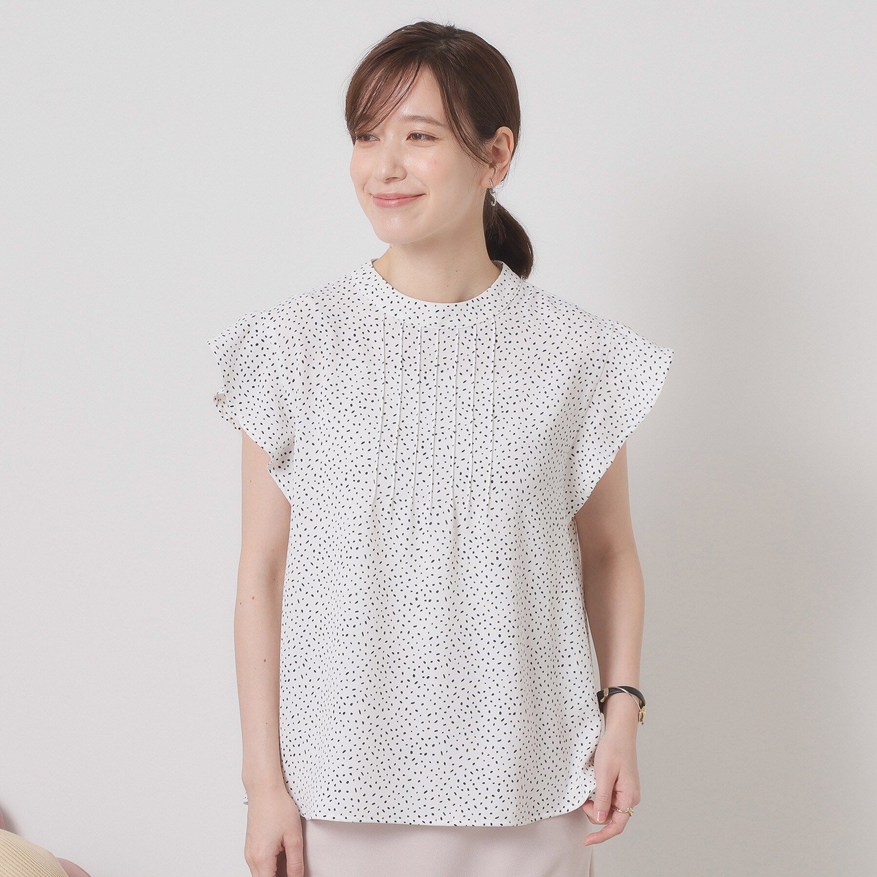 ITS&rsquo;DEMO「【接触冷感／手洗い可】フリル袖ブラウス」|シャツ・ブラウス|