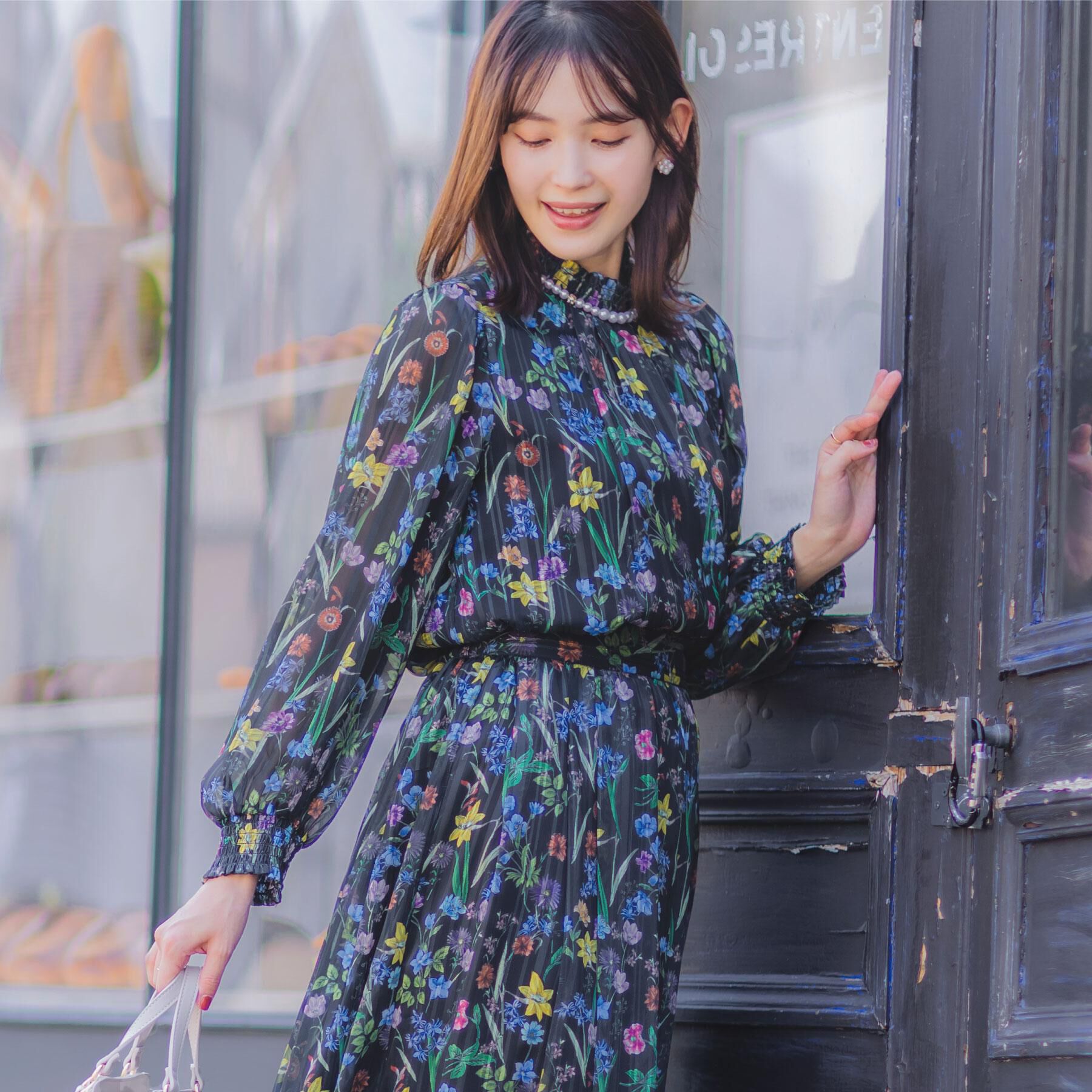 ITS&rsquo;DEMO「【手洗い可／セットアップ可】ラメストライプ花柄ブラウス」|シャツ・ブラウス|