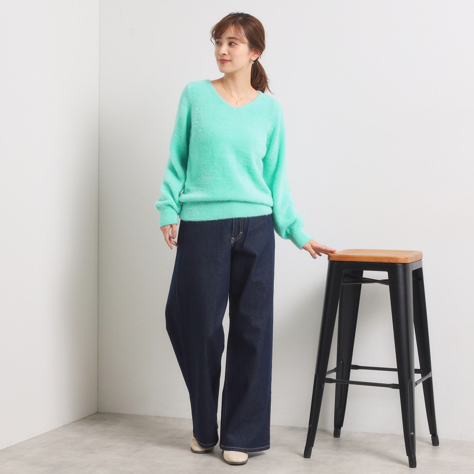 ITS&rsquo;DEMO「【手洗い可】フェザーヤーンVネックニット」|ニット・セーター|