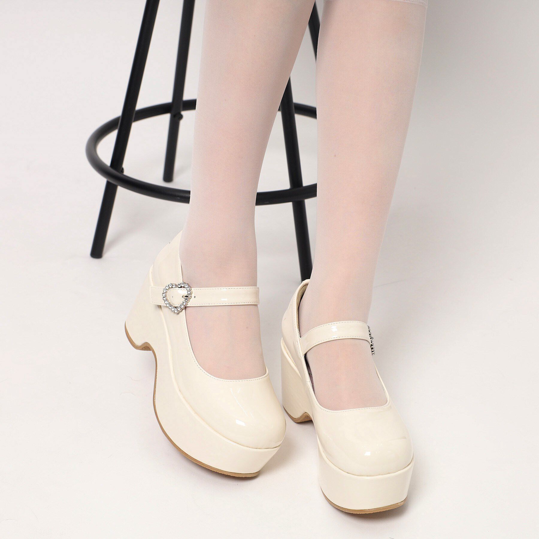 csT&P「キラキラハートバックルらくちんウエッジ厚底パンプス」|パンプス|