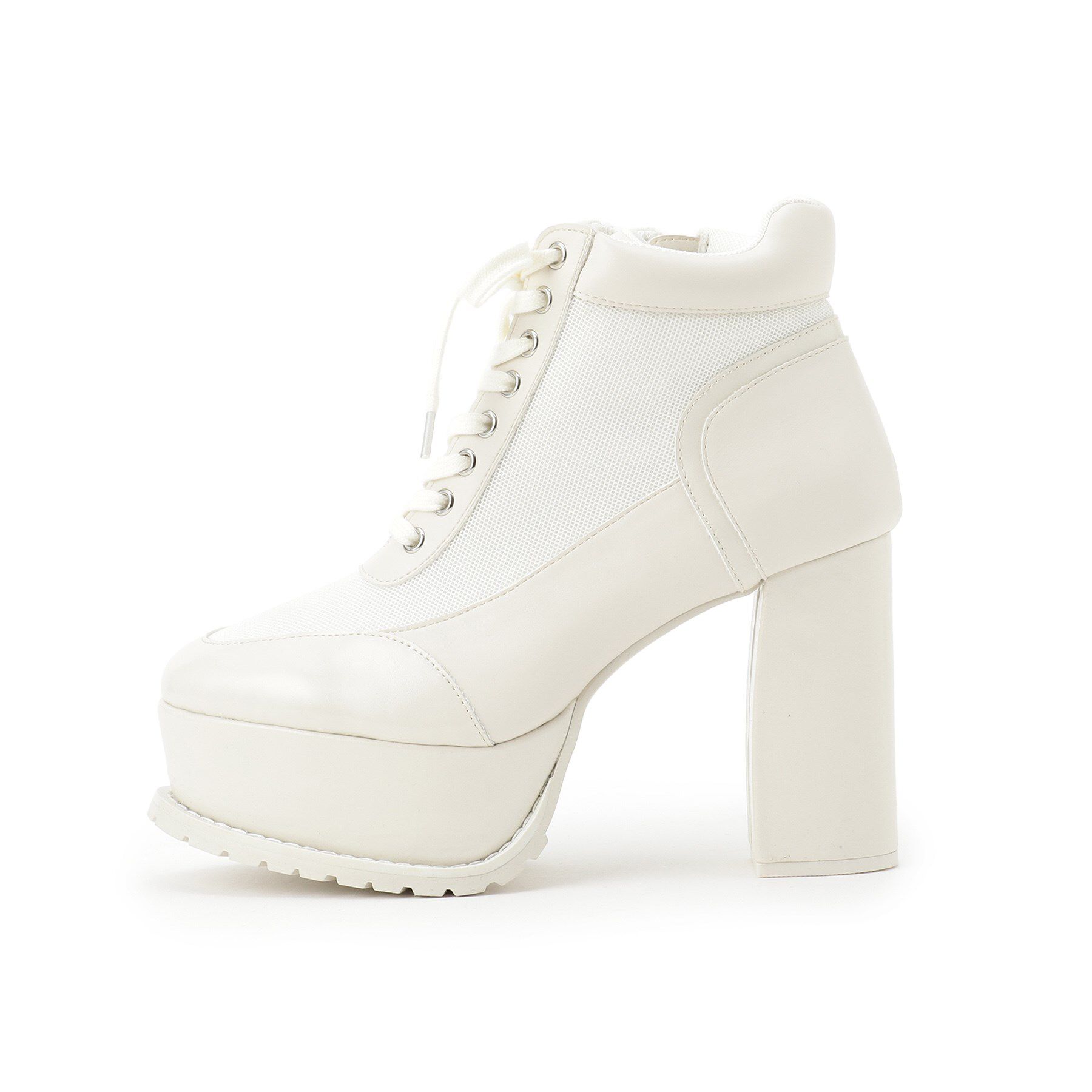 ESPERANZA「【ラク盛り／ショートブーツ】リピーター続出／脚長美脚　厚底メッシュスポーティーショートブーツ」|ショートブーツ|