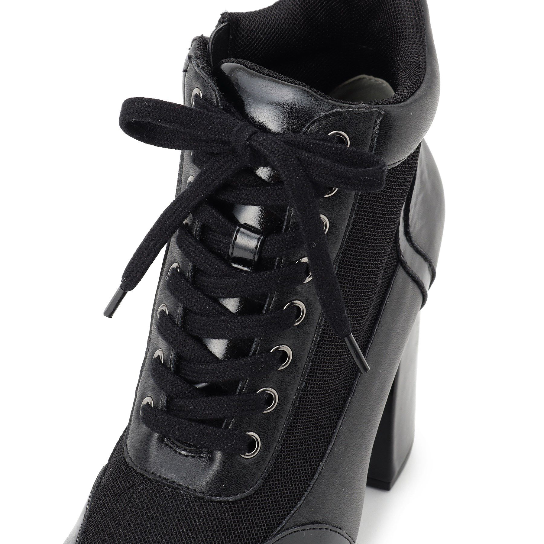 ESPERANZA「【ラク盛り／ショートブーツ】リピーター続出／脚長美脚　厚底メッシュスポーティーショートブーツ」|ショートブーツ|