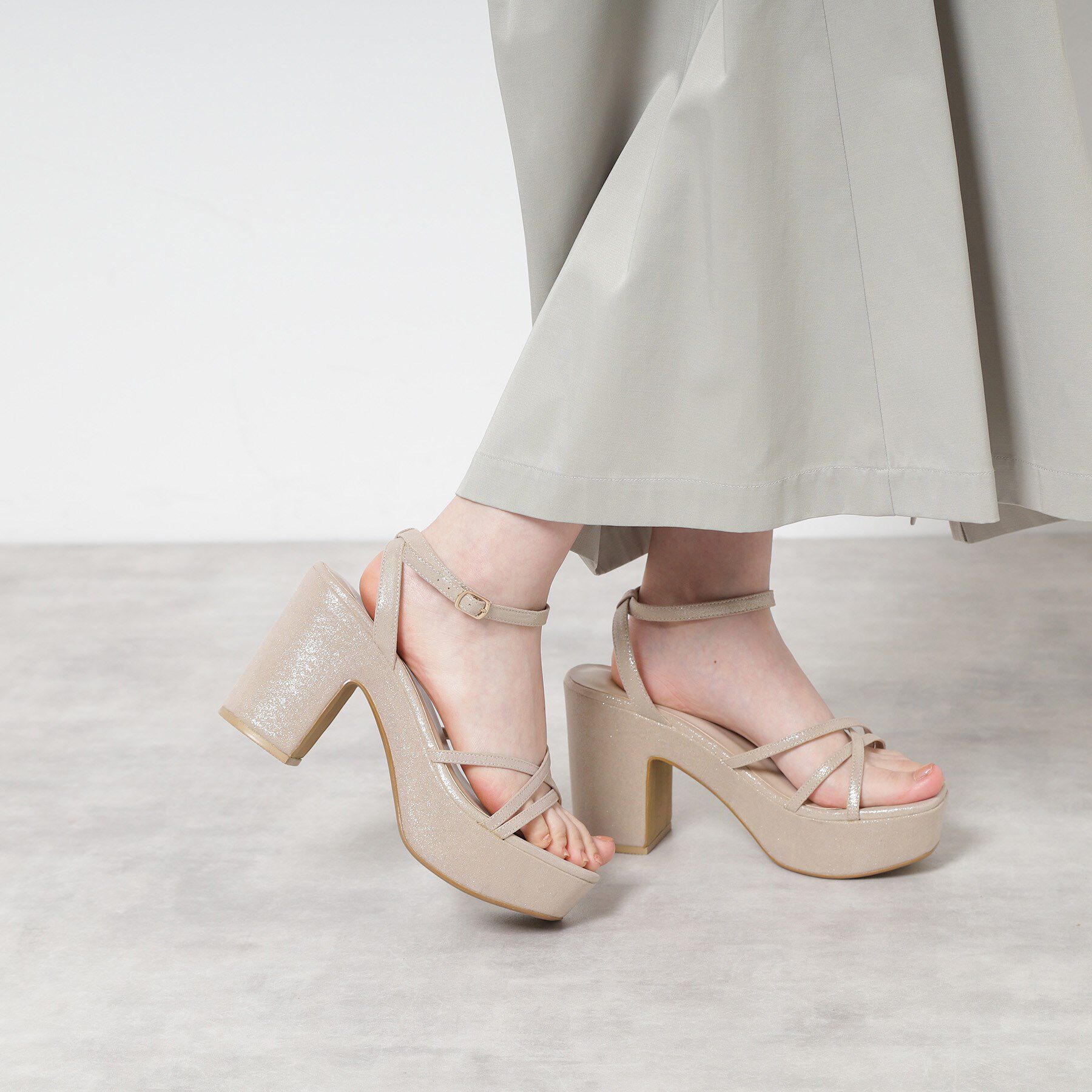 ESPERANZA「厚底アンクルベルトサンダル」|サンダル|