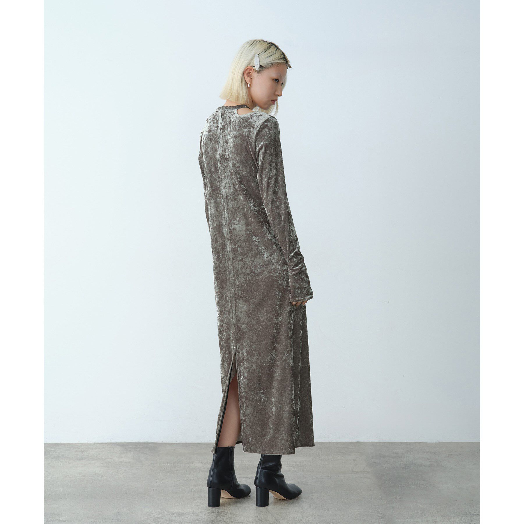 CODE A「neck point velour dress」|ワンピース|