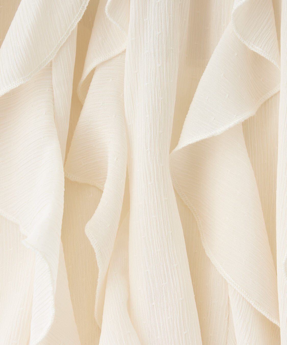 ココディール岡崎紗絵コラボカスケードボウタイフリルミニワンピース 新品ココディール岡崎紗絵コラボカスケードボウタイフリルミニ