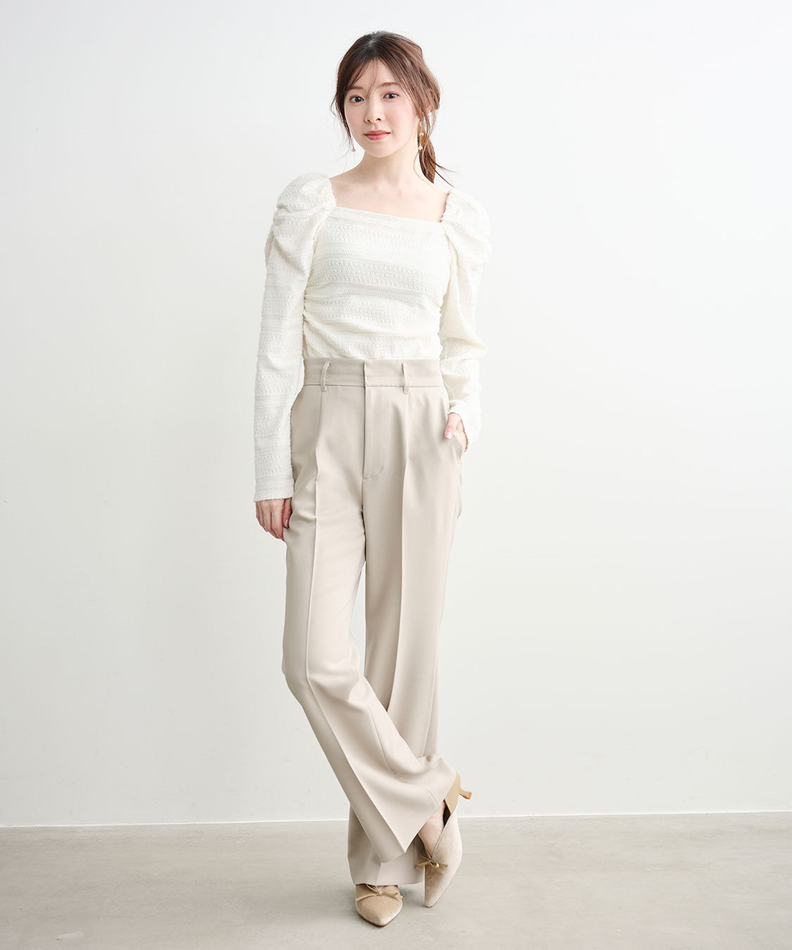 COCO DEAL「スクエアネックパフスリーブカットソートップス」|Tシャツ・カットソー|