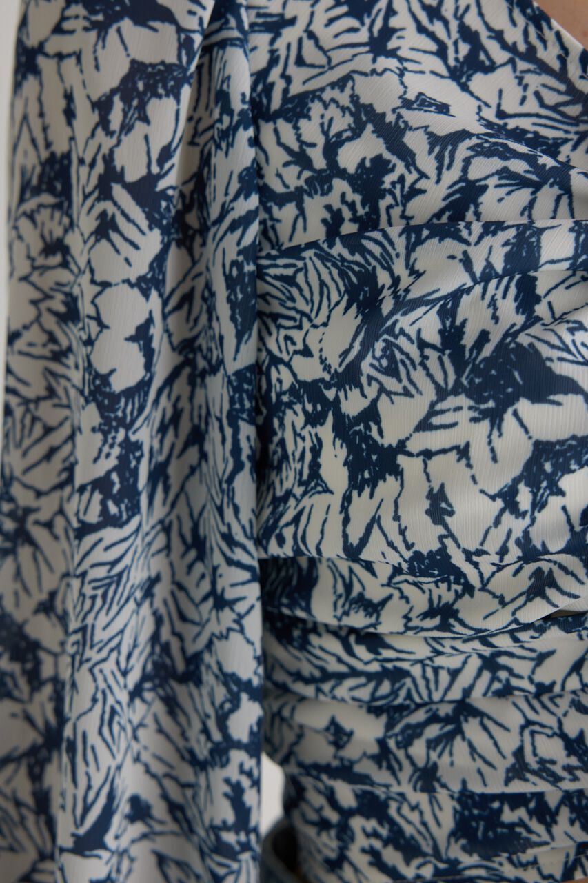 rienda「バックオープンギャザーデザイン TOP」|シャツ・ブラウス|