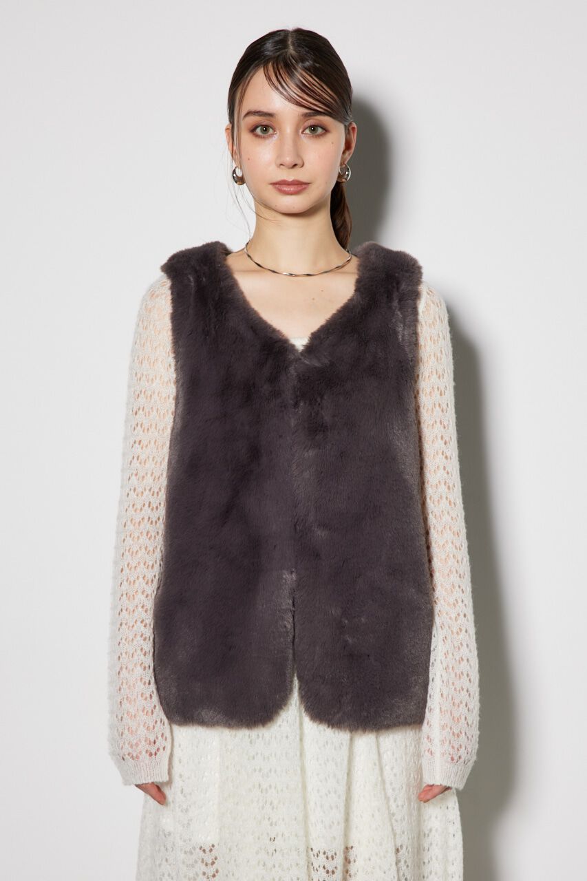 rienda「リュクシーフェイクファージレ」|ダウンベスト・ベスト|