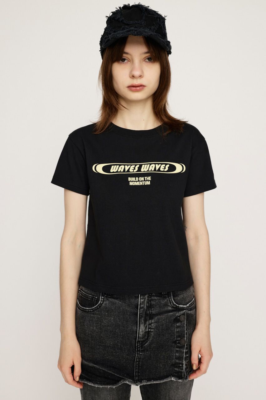 SLY「FRONT PRINT COMPACT Tシャツ」|Tシャツ・カットソー|