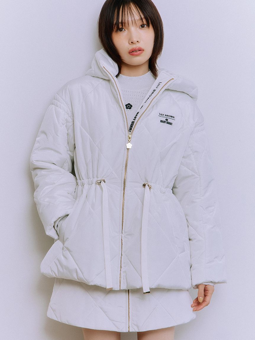 LILY BROWN「【LILY BROWN&times;MARY QUANT】デイジーチャーム付きクラシカルキルティングコート」|その他|