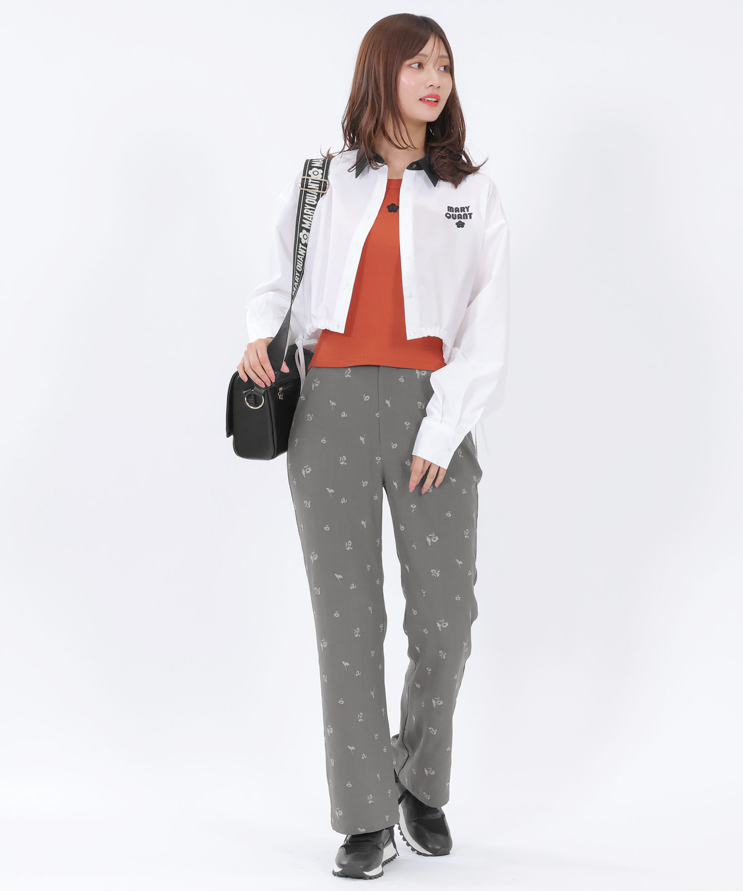 MARY QUANT「ロゴジャカードスクエア ミニショルダー」|ショルダー・メッセンジャー|