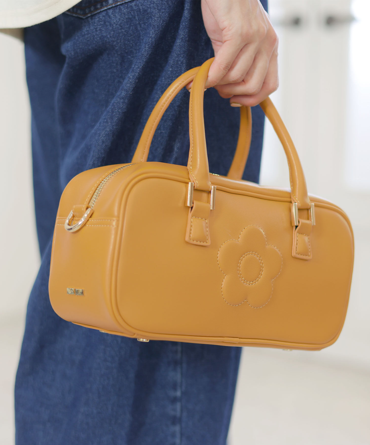 MARY QUANT「スクエアエンボスデイジー 2WAYミニトート」|トートバッグ|