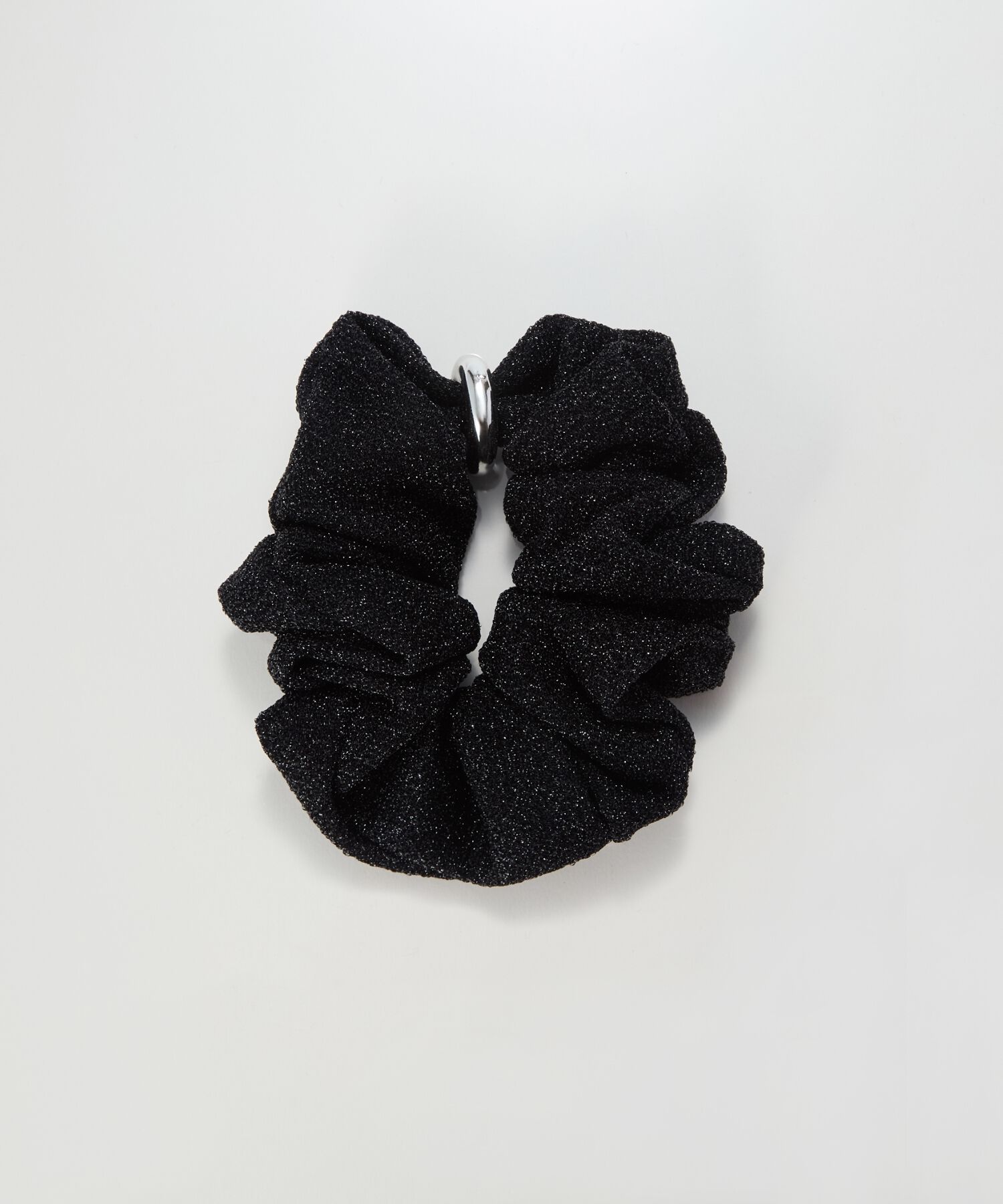 Phoebe「メタルグリッターシュシュ　ブラック」|ヘアゴム・シュシュ|