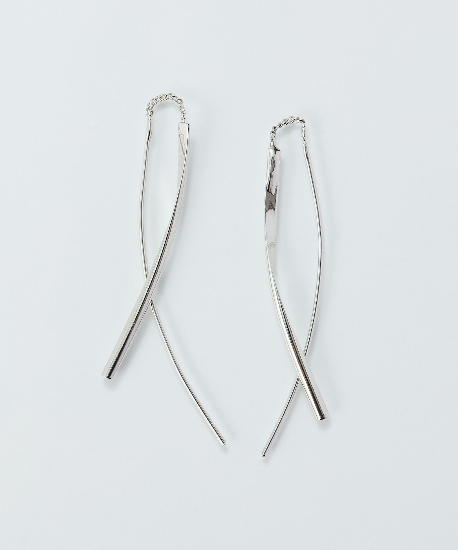 Phoebe「【金属アレルギー対応】ツインカーブアメリカンピアス　シルバー/ニッケルフリー」|ピアス|