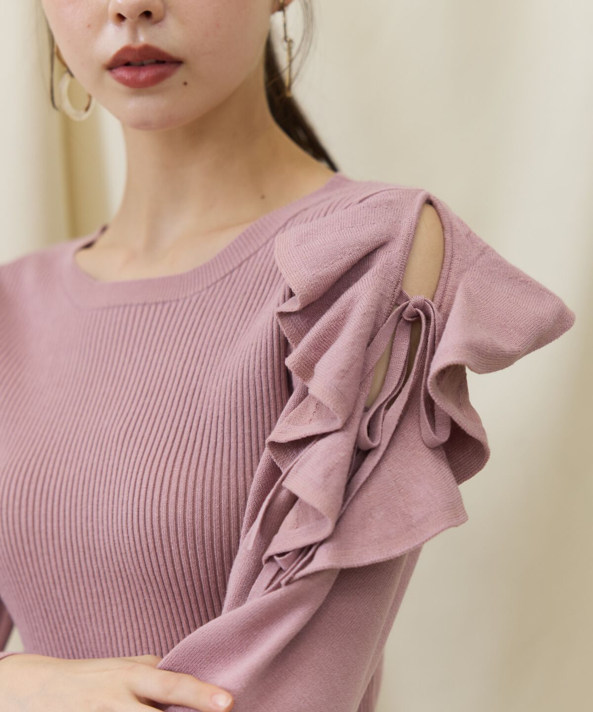 アンドクチュール「袖フリルニット」|ニット・セーター|