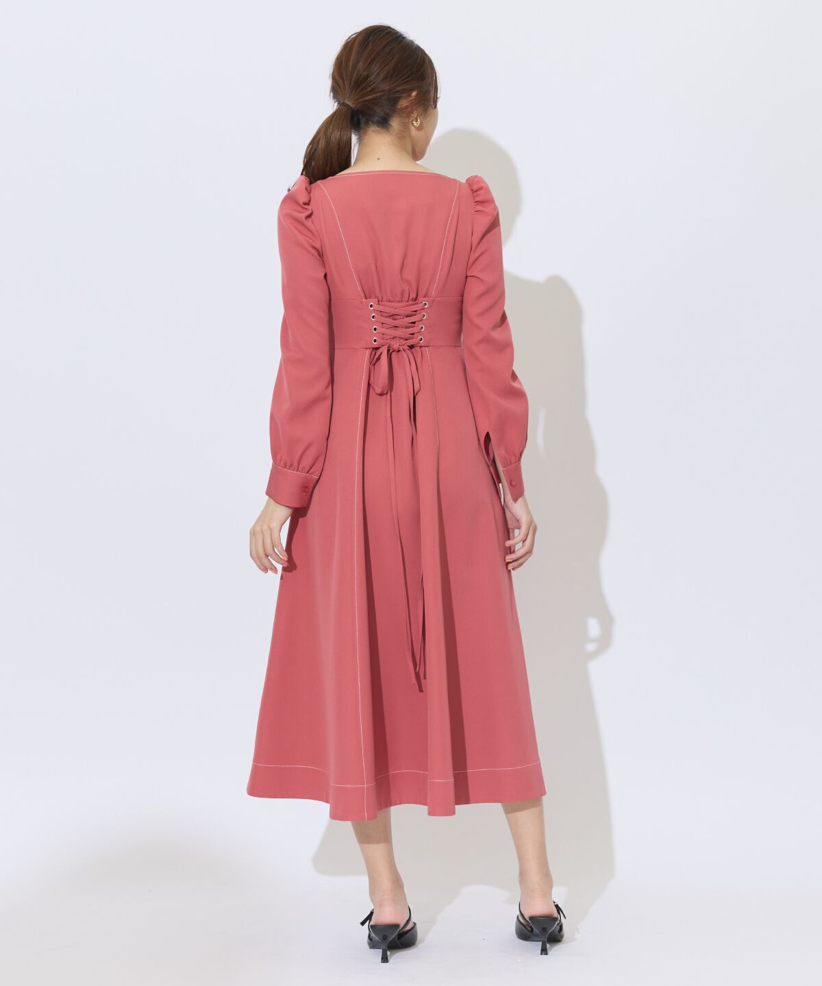 アンドクチュール「デコルテあき配色ステッチワンピース」|ワンピース|