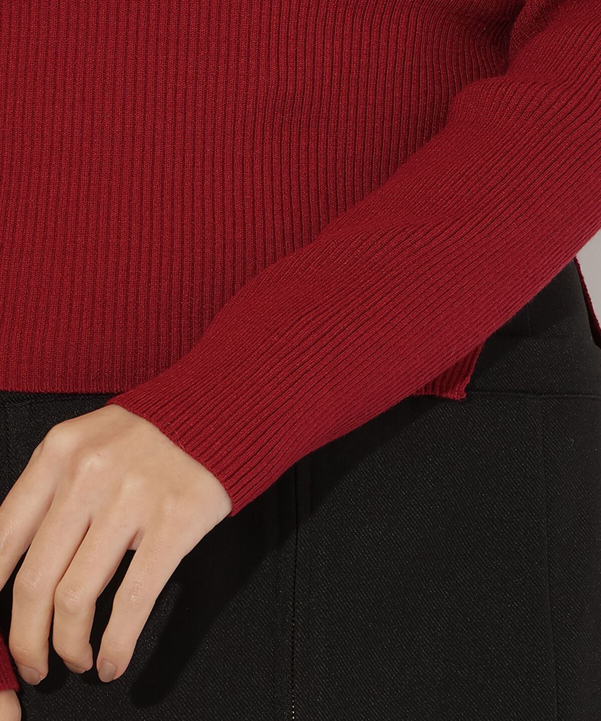 アンドクチュール「アシメＶネック長袖プルオーバー」|ニット・セーター|