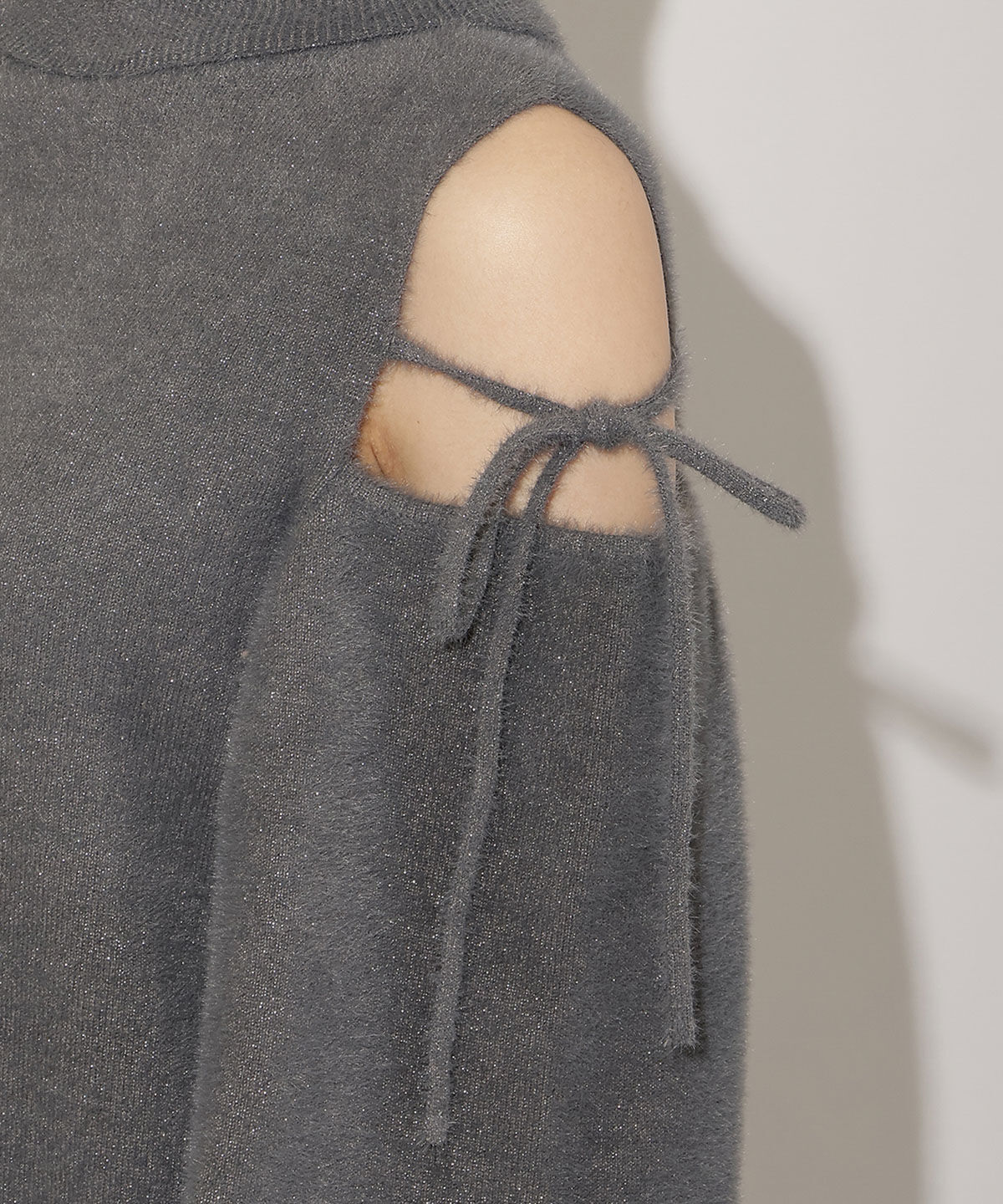 WILLSELECTION「オープンショルダーラメフェザーニットワンピース」|ワンピース|