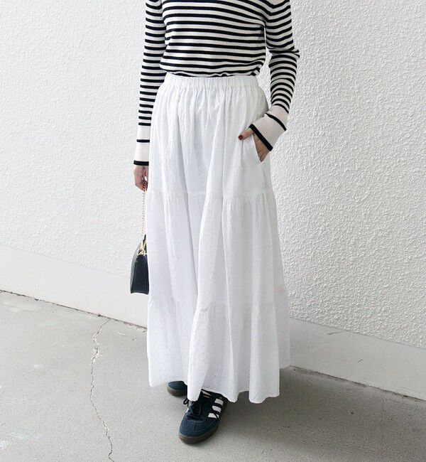 SHIPS any「SHIPS any:〈洗濯機可能〉エンブロイダリー シャンブレー ティアード スカート」|スカート|ホワイト