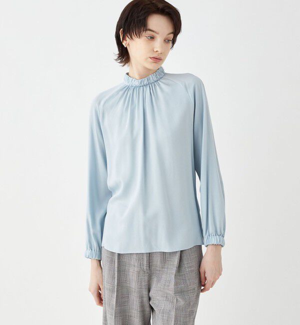 TOMORROWLAND collection「ウォッシャブルサテン スタンドギャザーカラーブラウス」|シャツ・ブラウス|