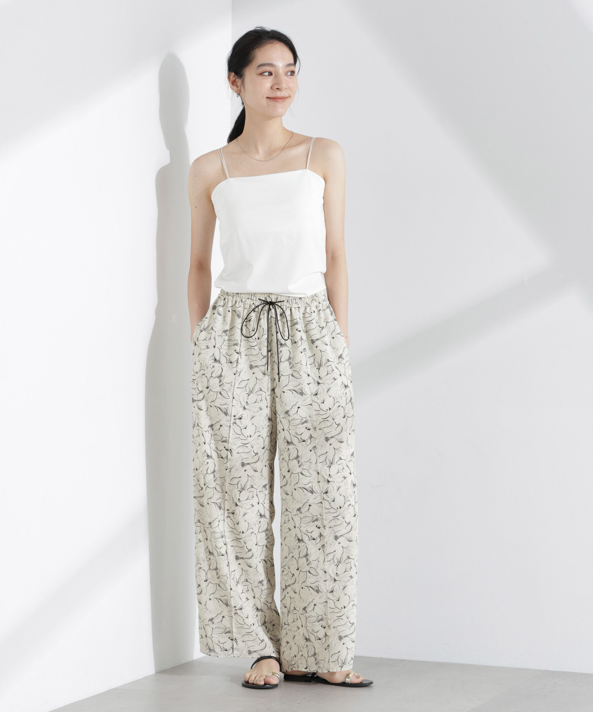  「ロンシャンオールドコレクション フラワーワイドパンツ」|その他|