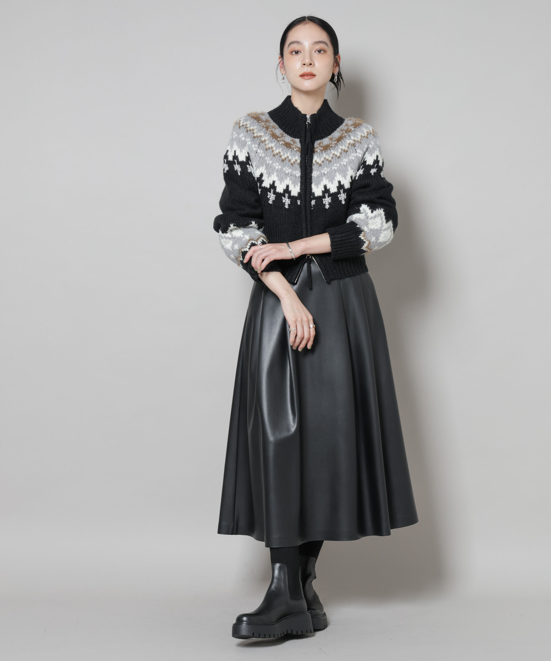 nano･universe「求心ショートzipカーディガン」|ニット・セーター|