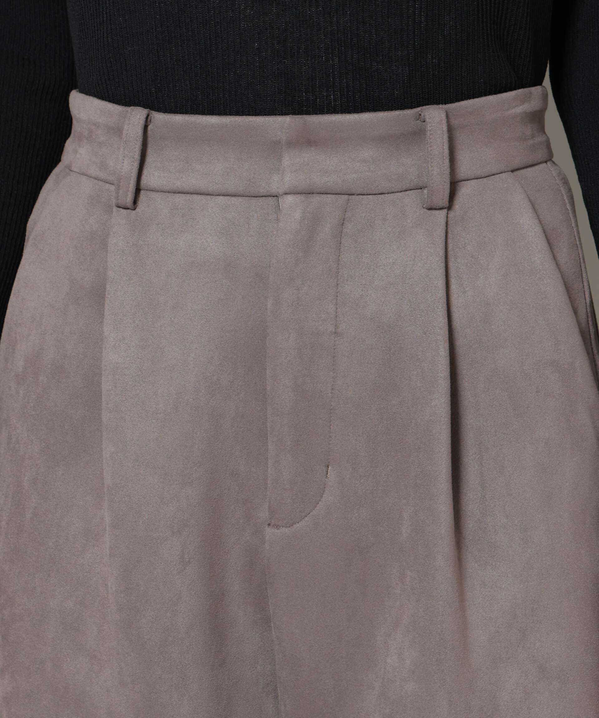 nano･universe「フェイクスエードタックパンツ」|チノ|