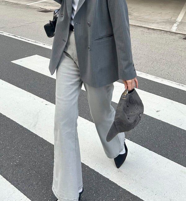 fredy emue「【haru企画】フレアデニムパンツ」|デニム|ライトグレー