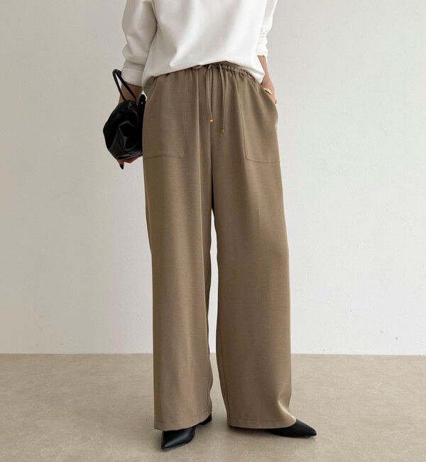 fredy emue「ツイルサテンイージーパンツ」|チノ|
