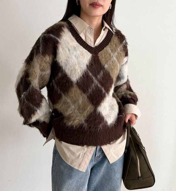 fredy emue「アーガイル柄起毛Ｖネックニット」|ニット・セーター|