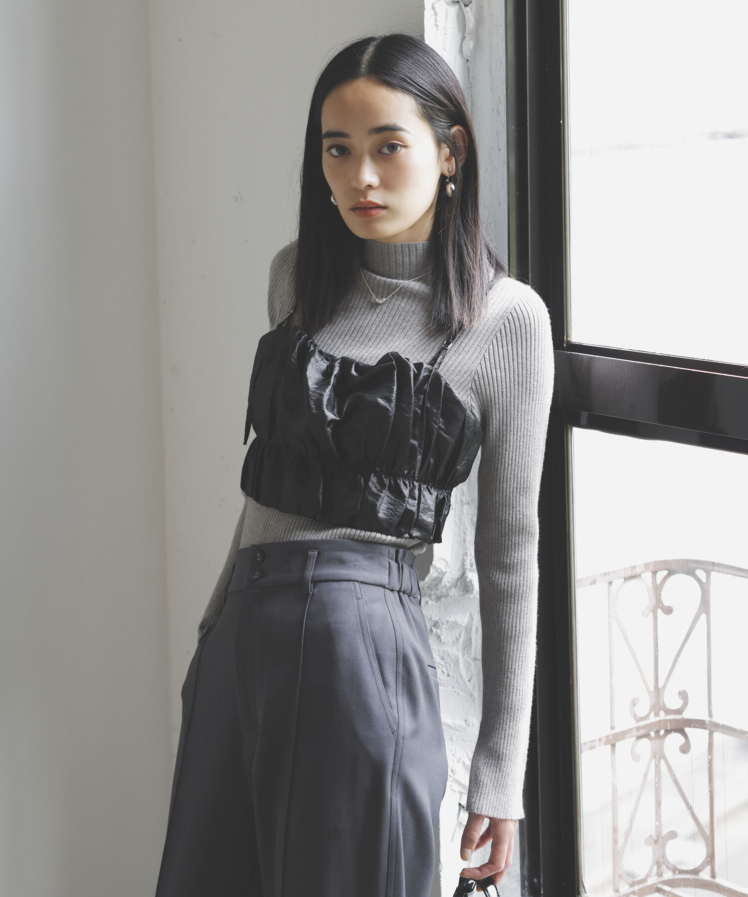 VIS「【新色追加】リブニットプチハイネックプルオーバー【低身長向けサイズ有】」|ニット・セーター|