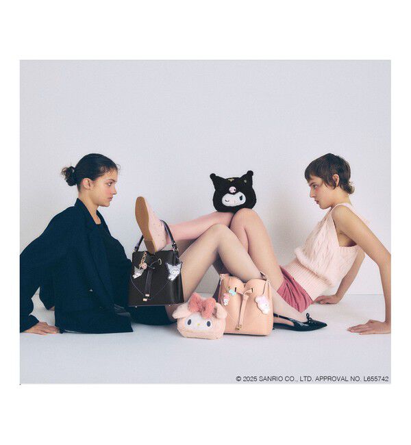 VIS「【マイメロディ&クロミ】 VIS別注モデルふわふわフェイスポーチ」|ポーチ|