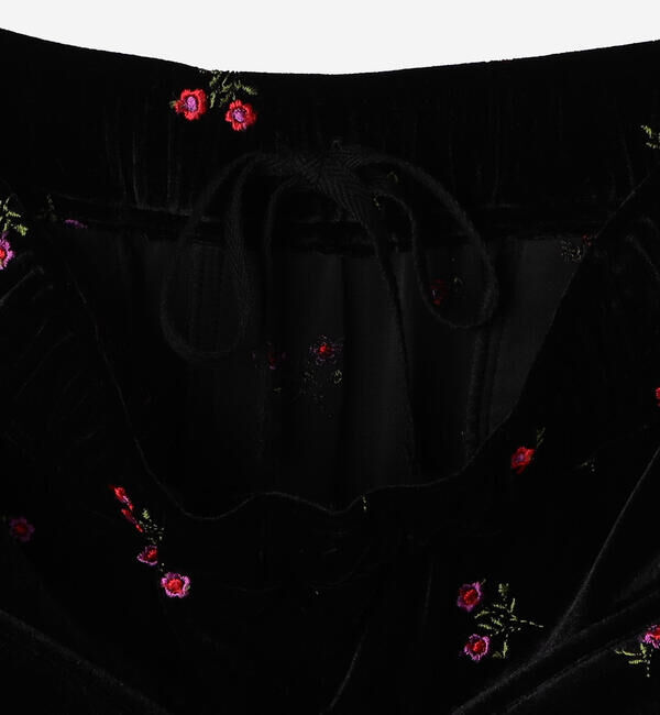  「TICCA | 〈別注〉 フラワーエンブロイダリー ベロアパンツ WOMEN」|チノ|