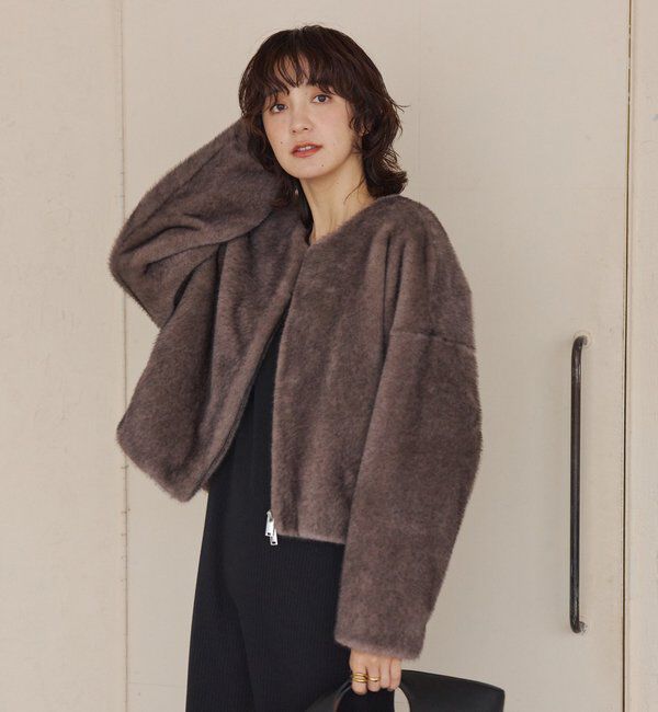  「【シーズンムード高まる】ミンクライクショートコート」|その他|