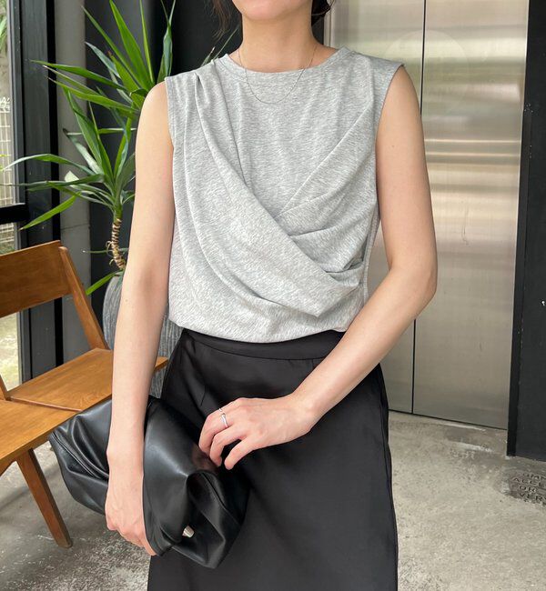  「【高見え素材/ウエスト周りカバー】ツイストドレープTシャツ」|Tシャツ・カットソー|