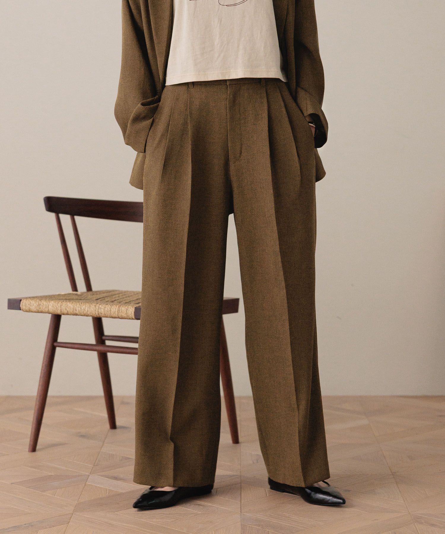 LOWRYS FARM「ホップサックワイドパンツ」|チノ|BRN8