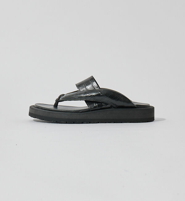 alfredoBANNISTER「＜クロコ型押し＞【WRAP SHOES】ボリュームソール雪駄 トングサンダル」|サンダル|