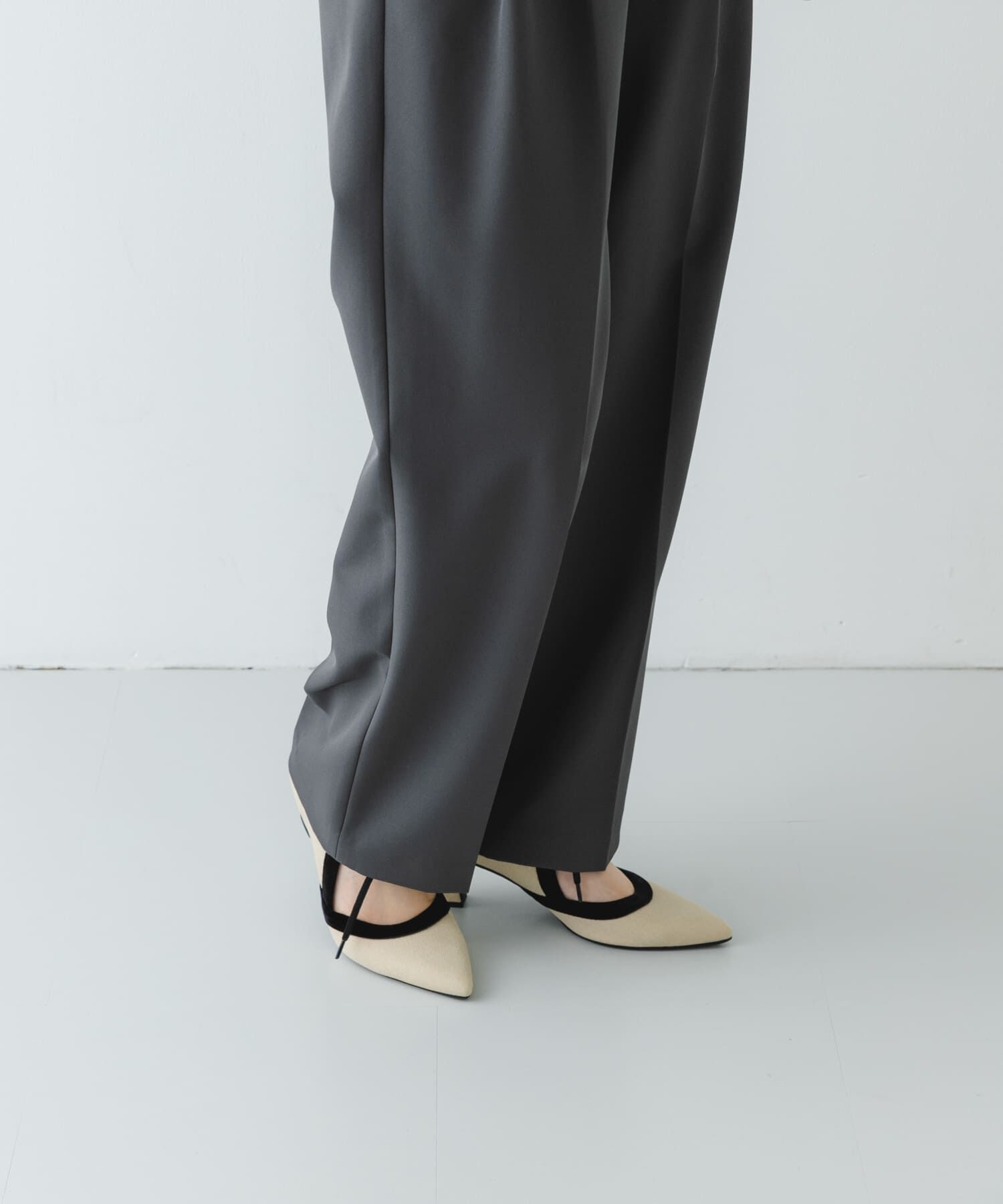 RODE SKO「『MADE IN JAPAN』チャンキーヒールリボンパンプス」|パンプス|