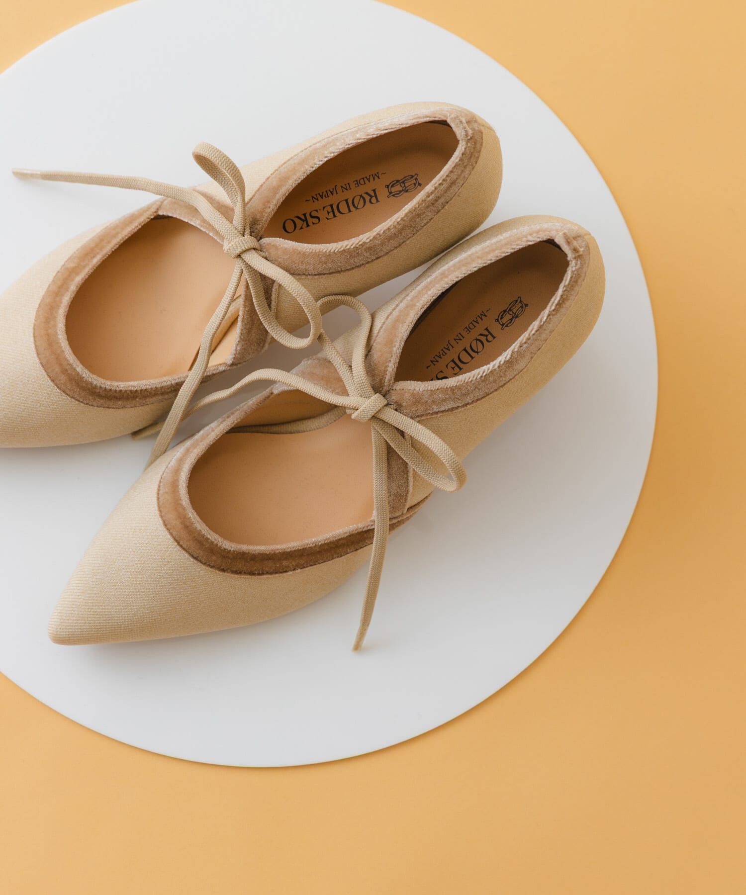 RODE SKO「『MADE IN JAPAN』チャンキーヒールリボンパンプス」|パンプス|