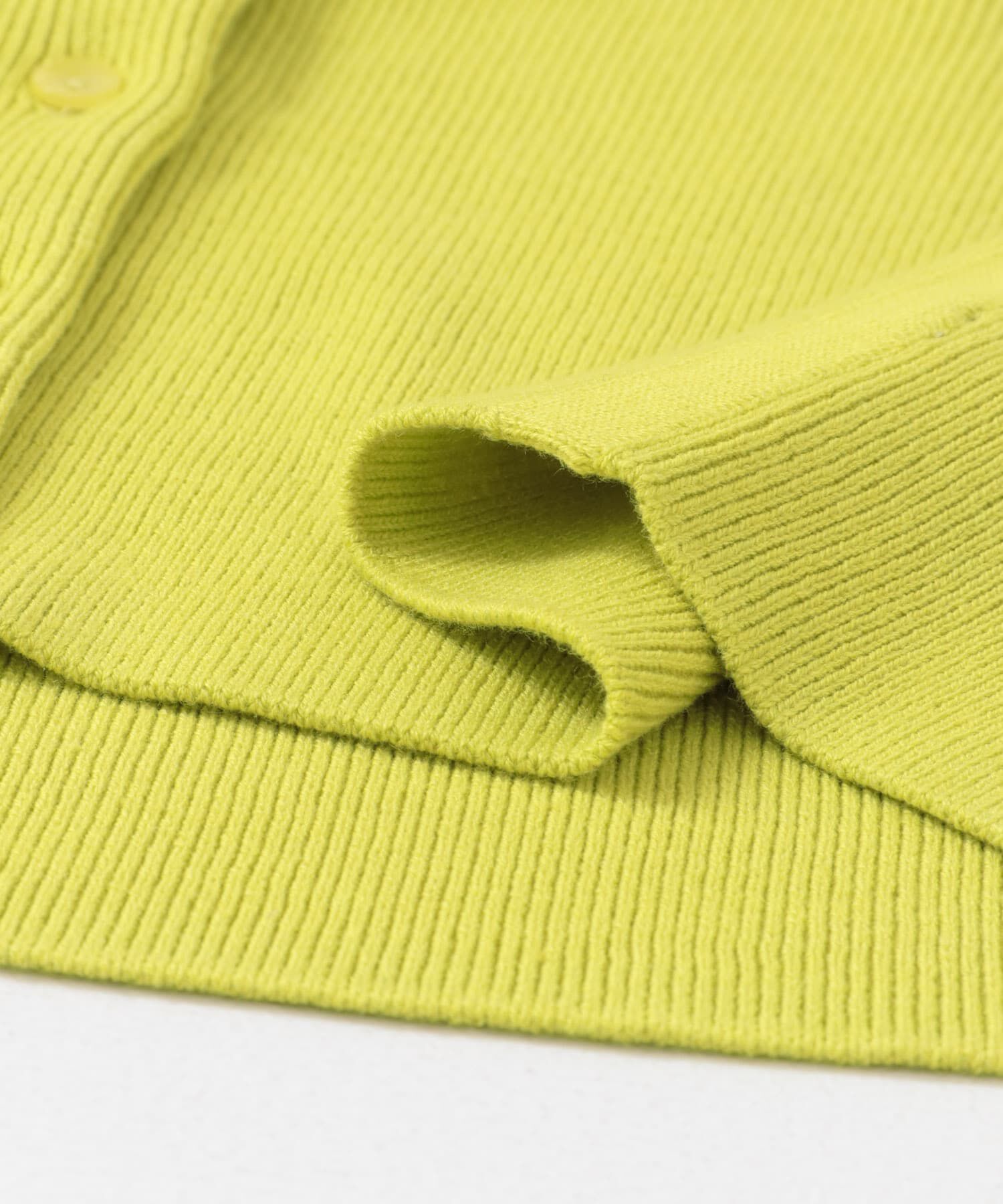 URBAN RESEARCH ROSSO「ボタンデザインベアトップ」|ニット・セーター|