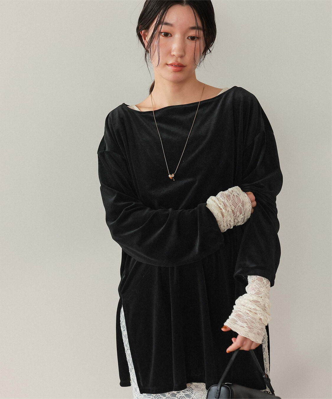 titivate「シアーベロアオーバーサイズロングTシャツ」|Tシャツ・カットソー|