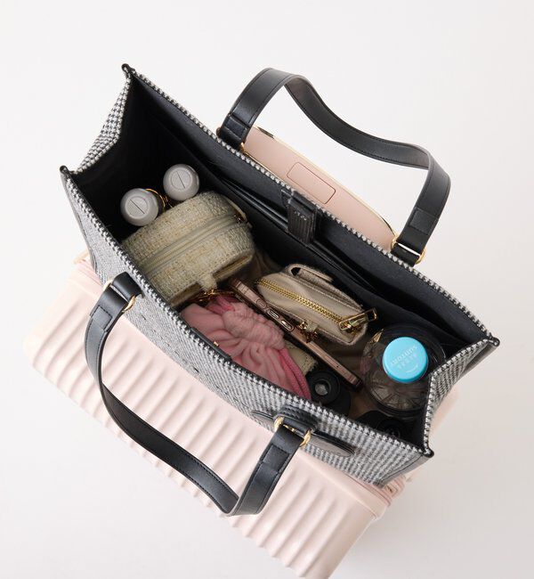  「【LouLoumei】ハートチャーム付きトートバッグ／推し活にも／自立可能」|トートバッグ|