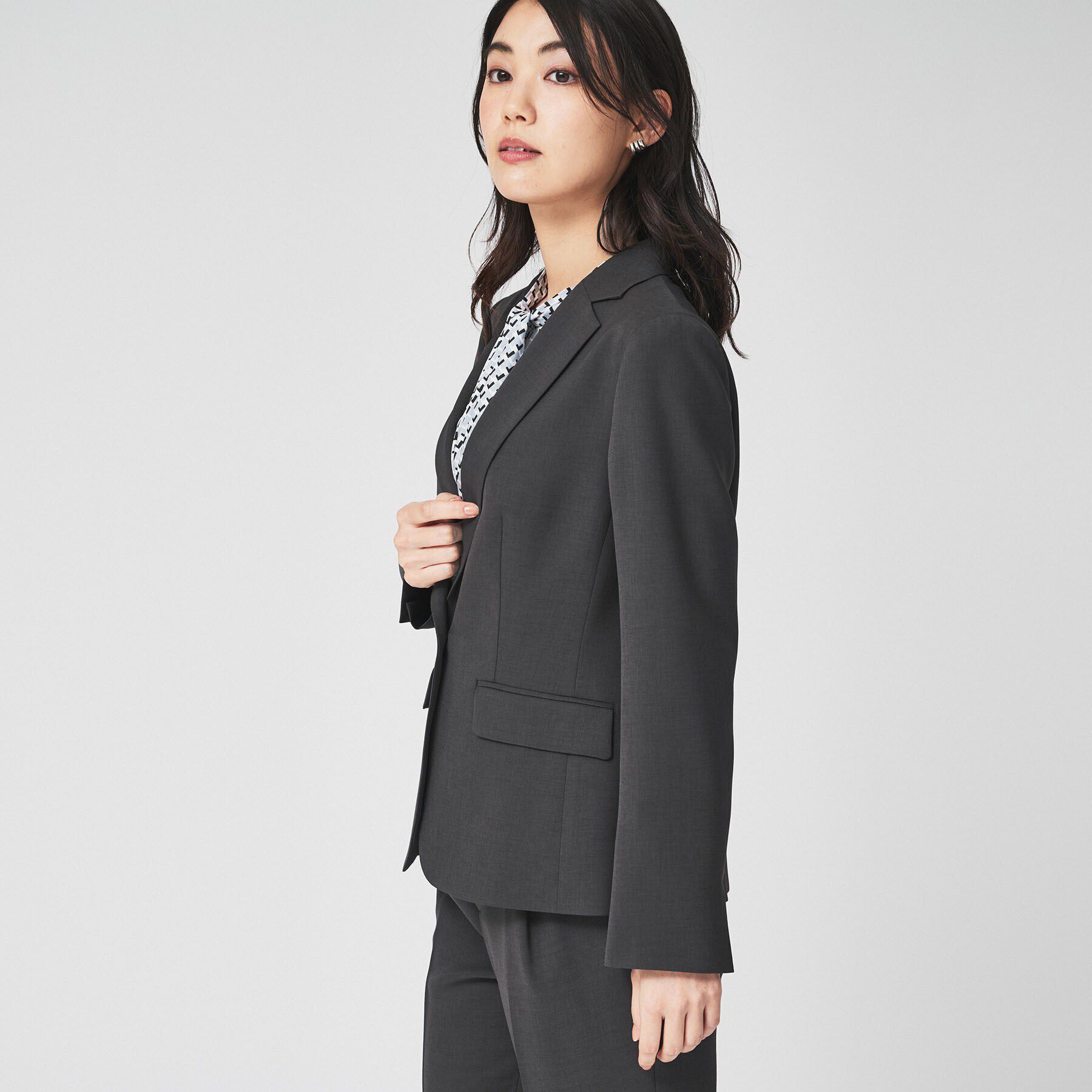 UNTITLED「【通勤スーツ／入卒/セレモニー】ライトウェイト テーラードジャケット」|テーラードジャケット|