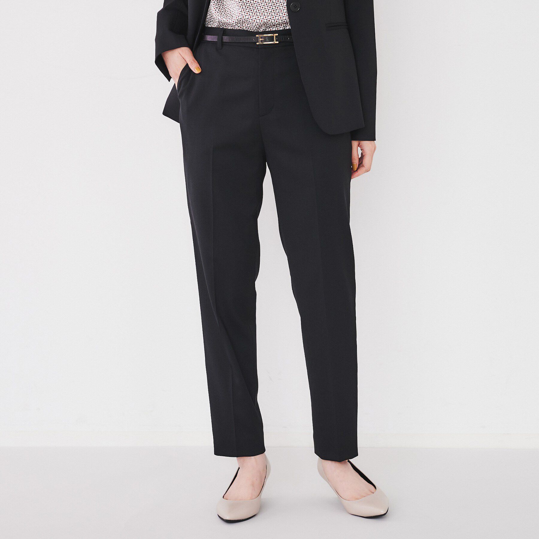 UNTITLED「【洗える通勤スーツ】レジェールギャバ ストレッチテーパードパンツ」|その他|